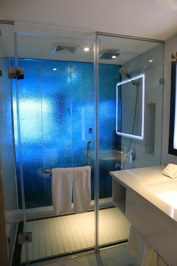 גויאנג D•Mark Hotel מראה חיצוני תמונה