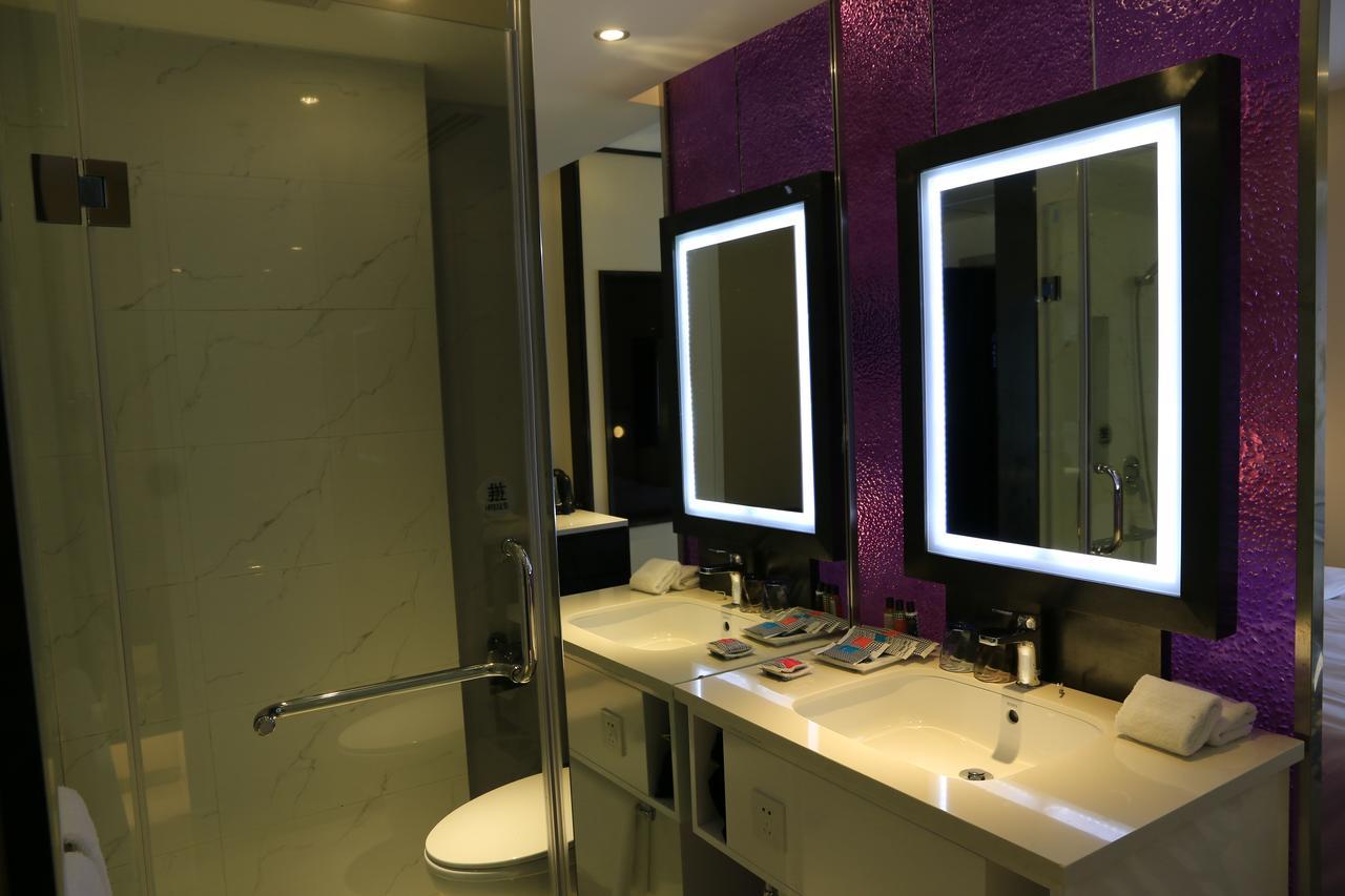 גויאנג D•Mark Hotel מראה חיצוני תמונה